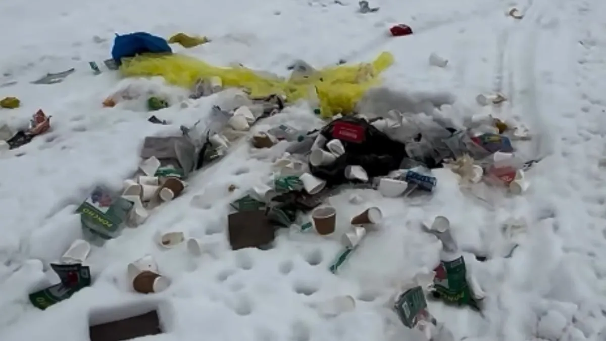 कश्मीर की बर्फ का ऐसा हाल देख खून खौल जाएगा, Viral Video पर भड़के यूजर्स; दिए